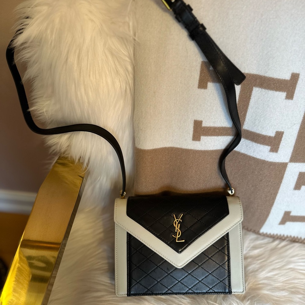 Yves Saint Laurent Black and Cream Quilted Women's Bag